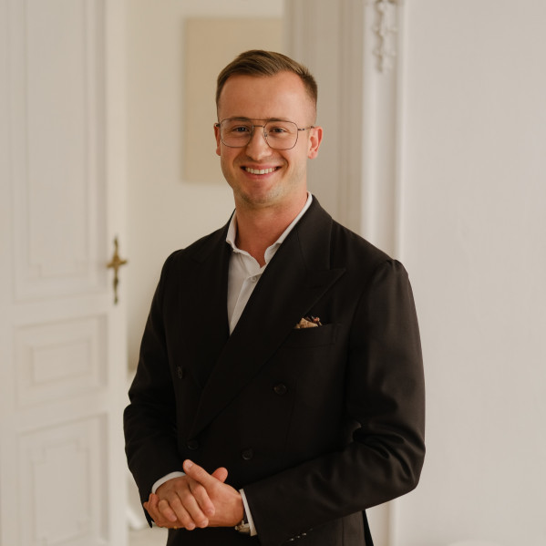 Filip Kacperkiewicz (Biuro główne)